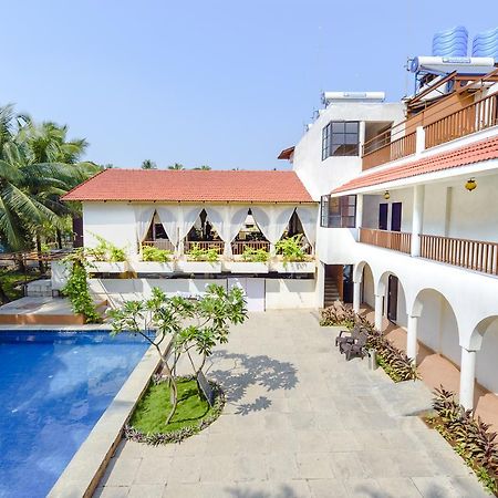 Bougainvillea Hotel Alībāg Buitenkant foto
